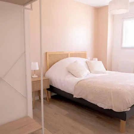 Ensemble De 5 26 Personnes Holiday home *